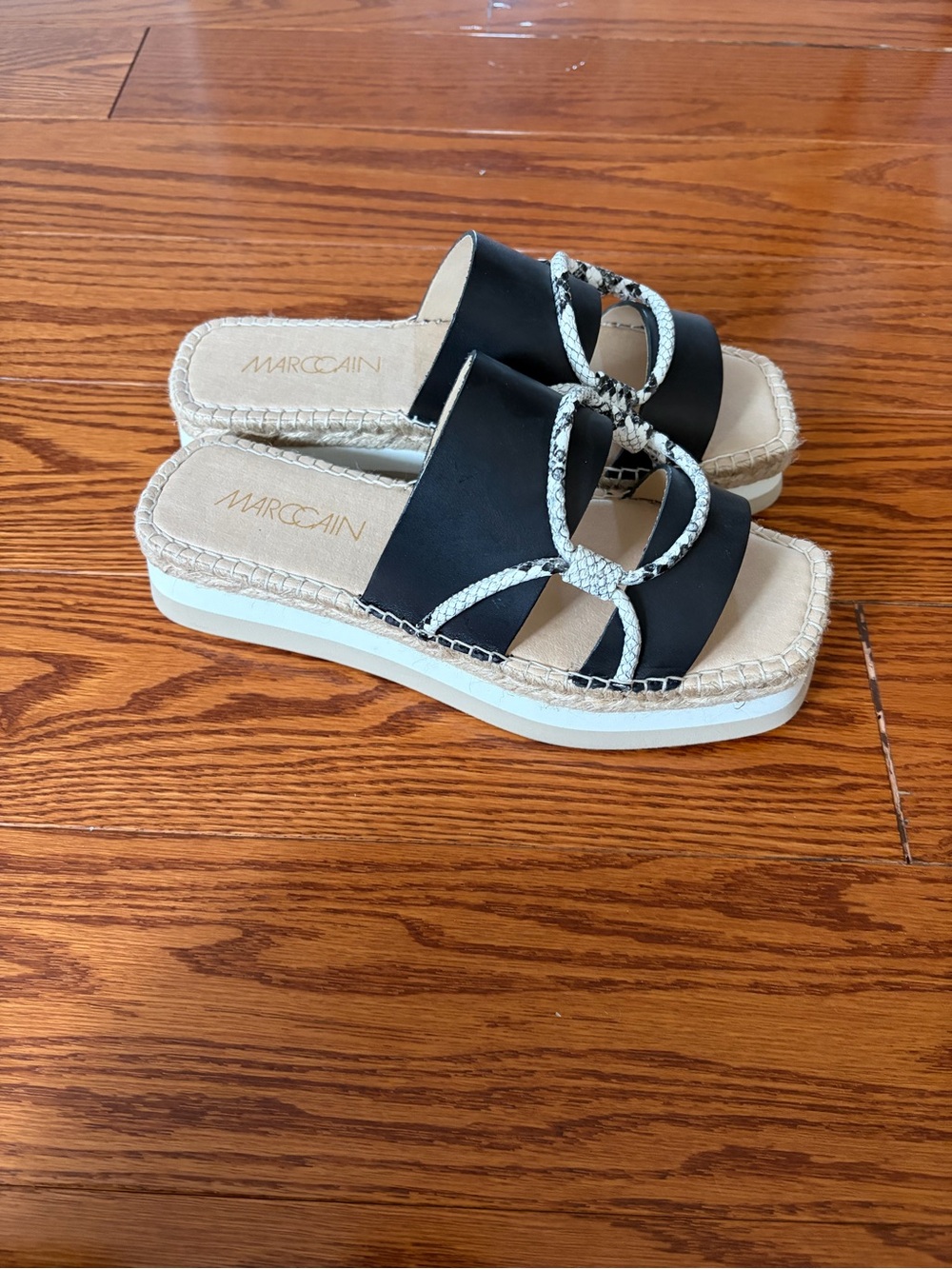 Marc Cain Black Slide Sandals with Braided Accent